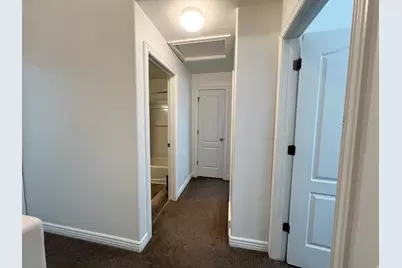7966 N Dundee Dr, Eagle Mountain, UT 84005 - Photo 11