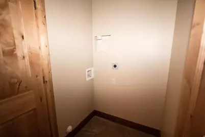 2410 N 870 E, North Logan, UT 84341 - Photo 51