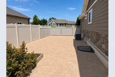 2629 W 900 N, Layton, UT 84041 - Photo 33