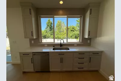 1566 N 275 W, Orem, UT 84057 - Photo 3