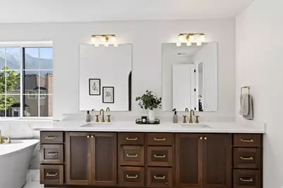 1547 N 275 W, Orem, UT 84057 - Photo 37