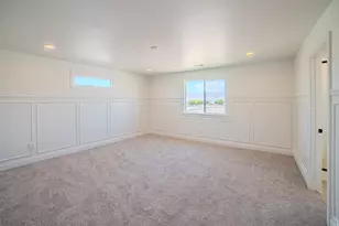 45 N Scarlet Maple Rd, Vineyard, UT 84059 - Photo 19