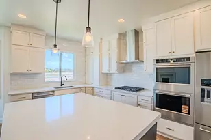 45 N Scarlet Maple Rd, Vineyard, UT 84059 - Photo 9