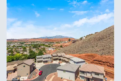 438 N Stone Mountain Dr, Saint George, UT 84770 - Photo 7