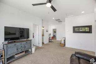 438 N Stone Mountain Dr, Saint George, UT 84770 - Photo 25