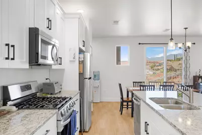 438 N Stone Mountain Dr, Saint George, UT 84770 - Photo 15