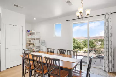 438 N Stone Mountain Dr, Saint George, UT 84770 - Photo 35