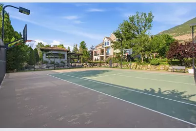 12308 S Mariah Cir E, Draper, UT 84020 - Photo 249
