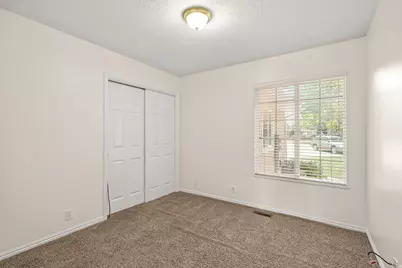 337 E Pavilion Cir, Saratoga Springs, UT 84045 - Photo 17