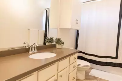 701 S Lake View Dr, Vineyard, UT 84058 - Photo 35