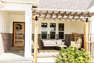 701 S Lake View Dr, Vineyard, UT 84058 - Photo 3