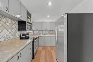 9728 S 1600 W, South Jordan, UT 84095 - Photo 11