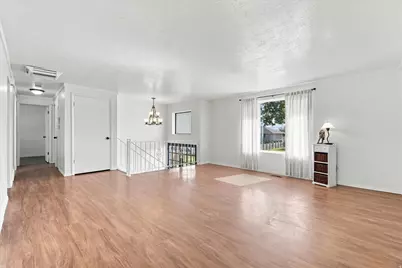 9728 S 1600 W, South Jordan, UT 84095 - Photo 7