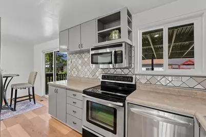 9728 S 1600 W, South Jordan, UT 84095 - Photo 13