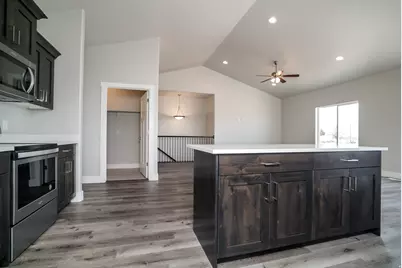 3321 W 850 N #109, Layton, UT 84041 - Photo 11