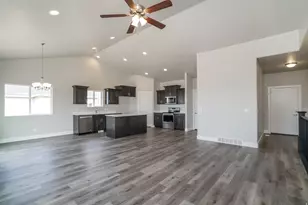 3321 W 850 N, Layton, UT 84041 - Photo 5