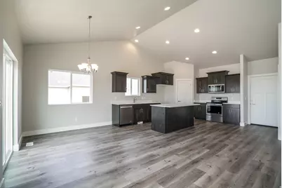 3321 W 850 N #109, Layton, UT 84041 - Photo 7
