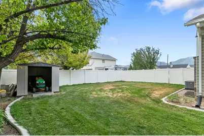 13076 S 2730 W, Riverton, UT 84065 - Photo 37