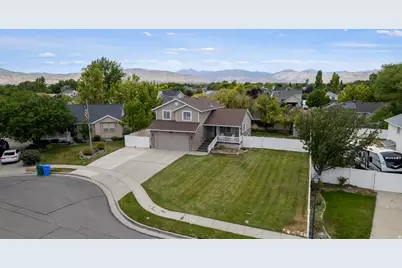 13076 S 2730 W, Riverton, UT 84065 - Photo 7