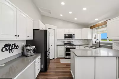 3316 S 575 W, Syracuse, UT 84075 - Photo 5