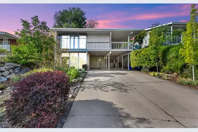 621 E 11th Ave N, Salt Lake City, UT 84103 - Photo 1