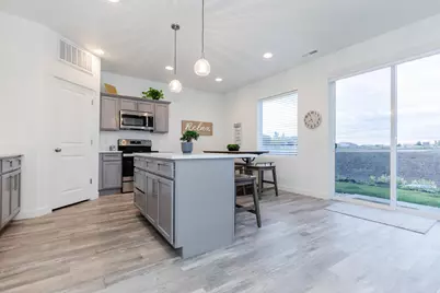 349 W Park Dr #116, Garden City, UT 84028 - Photo 5