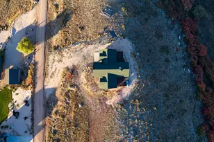 1249 N Sculpin Loop, Garden City, UT 84028 - Photo 11