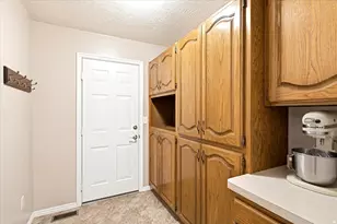 1466 Oakridge Dr, Layton, UT 84040 - Photo 13