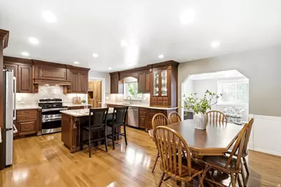 1466 Oakridge Dr, Layton, UT 84040 - Photo 15