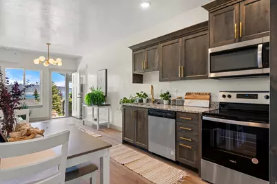 939 N Harbor Village Dr E #104, Garden City, UT 84028 - Photo 7