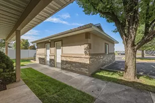 2421 N 400 E, North Ogden, UT 84414 - Photo 31