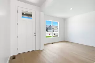 1178 W Mahogany St, Saratoga Springs, UT 84045 - Photo 9