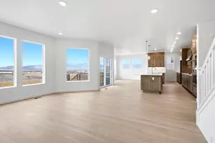 1178 W Mahogany St, Saratoga Springs, UT 84045 - Photo 11
