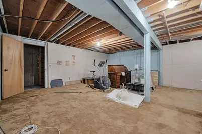 2498 W Swasey Dr, Taylorsville, UT 84129 - Photo 23