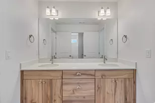 1068 N Summit View Dr W, Harrisville, UT 84404 - Photo 21