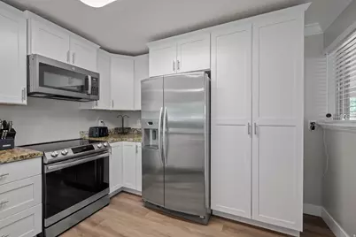4510 S Holladay Blvd, Holladay, UT 84117 - Photo 9
