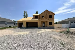 158 W 510 N, Smithfield, UT 84335 - Photo 5