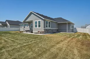 3556 S 5050 W, West Haven, UT 84401 - Photo 5