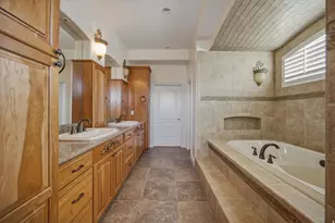3205 E Danish Way, Cottonwood Heights, UT 84121 - Photo 19