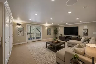3205 E Danish Way, Cottonwood Heights, UT 84121 - Photo 11