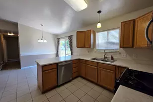 385 S 650 E, Hyrum, UT 84319 - Photo 13