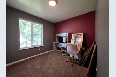 385 S 650 E, Hyrum, UT 84319 - Photo 17