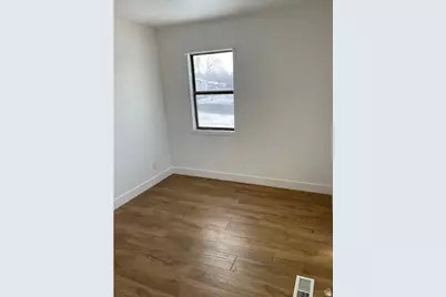 230 N 2nd St, Tooele, UT 84074 - Photo 15