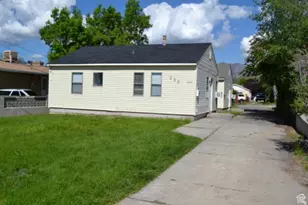 230 N 2nd St, Tooele, UT 84074 - Photo 1