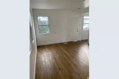 230 N 2nd St, Tooele, UT 84074 - Photo 5