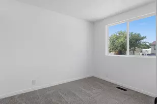 3890 W Burgess Rd, Taylorsville, UT 84129 - Photo 13