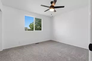 3890 W Burgess Rd, Taylorsville, UT 84129 - Photo 15