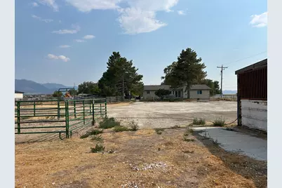 984 W Erda Way, Erda, UT 84074 - Photo 9