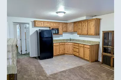 8022 S Peregrine Pl, Sandy, UT 84094 - Photo 41