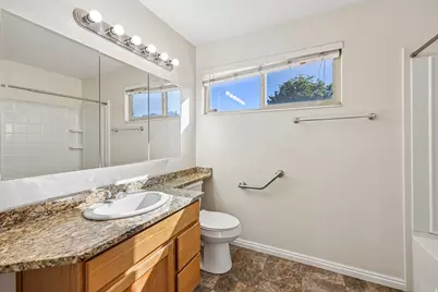 8022 S Peregrine Pl, Sandy, UT 84094 - Photo 25